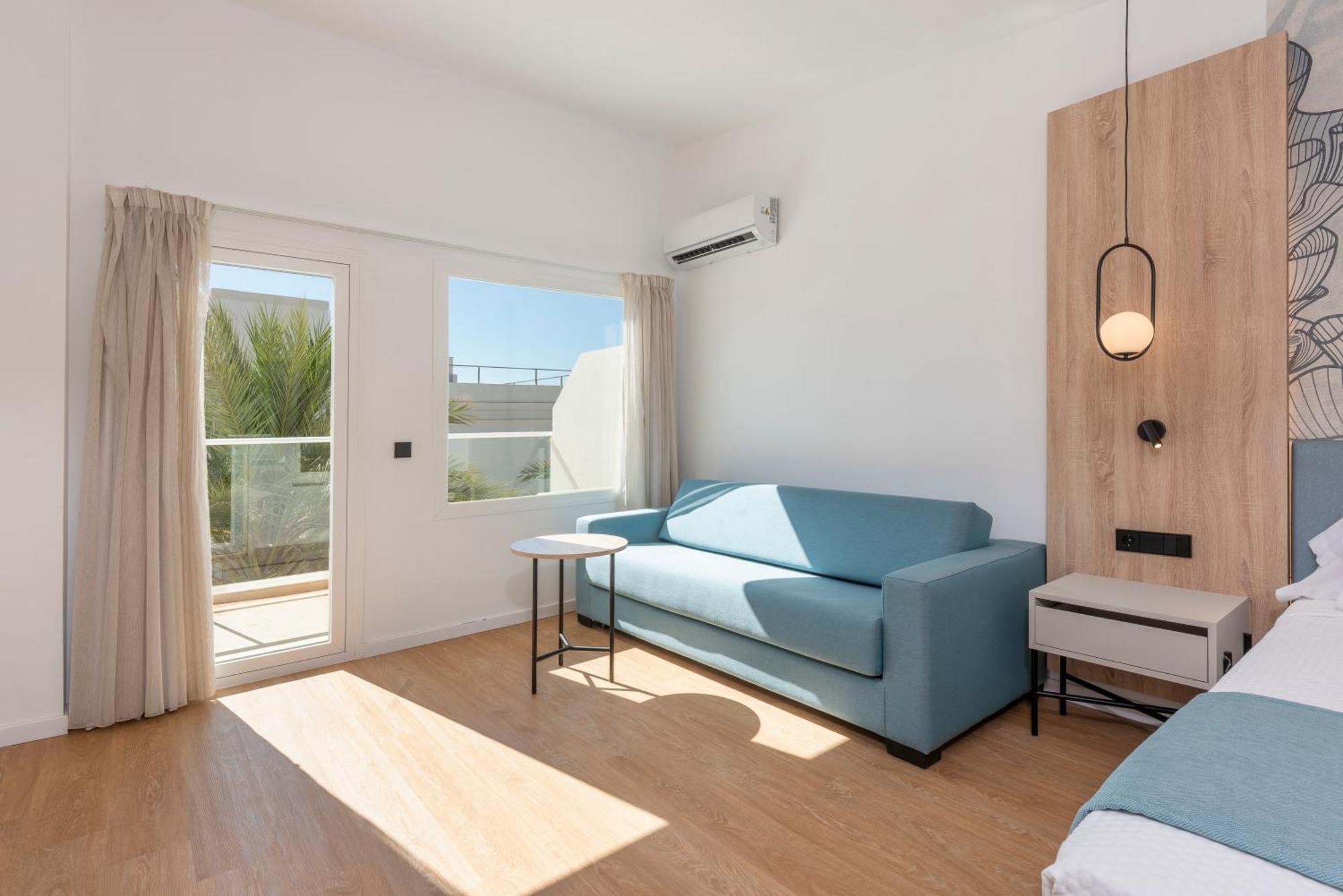 Palia Tropico Playa Palmanova